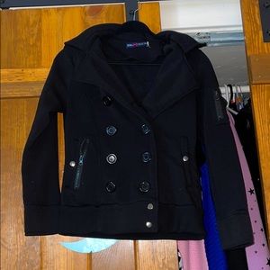 Black Coat with buttons 🧥🖤